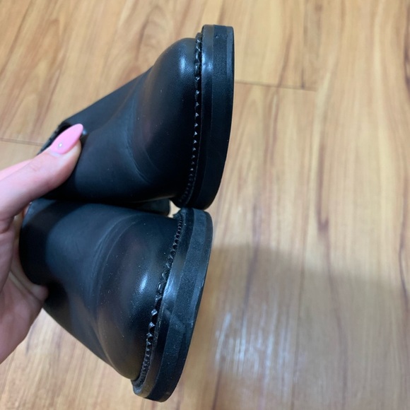 Miista Black Leather Block Heel Pointed Shoes - Picture 4 of 11